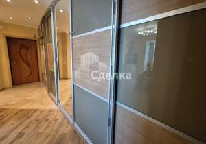 2-к квартира, вторичка, 64м2, 9/9 этаж