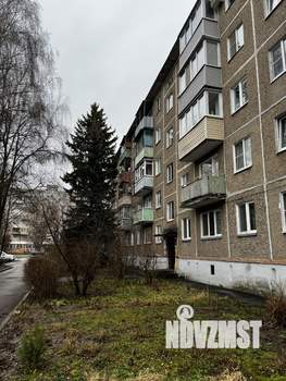 2-к квартира, вторичка, 45м2, 1/5 этаж