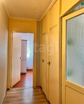 2-к квартира, вторичка, 42м2, 2/5 этаж