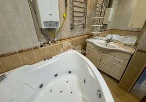 3-к квартира, вторичка, 82м2, 2/4 этаж