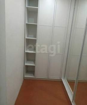 2-к квартира, вторичка, 43м2, 1/5 этаж