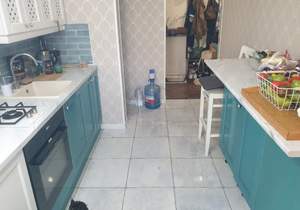 3-к квартира, вторичка, 70м2, 4/10 этаж