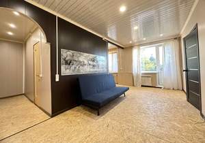 2-к квартира, вторичка, 39м2, 2/2 этаж